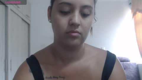  ALEJANDRO Y EMILY  online show from 12.05.25