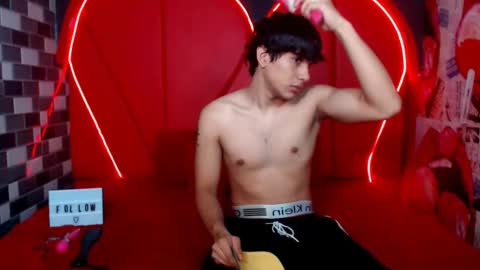 MIA LIZ AND SAM online show from 10.03.25