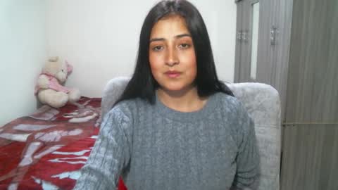 couplecaliente10 online show from 12.16.25