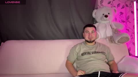 Snapshot of coupleinspire chatting on 11.13.25 Emily Ryan online show from 11.13.25