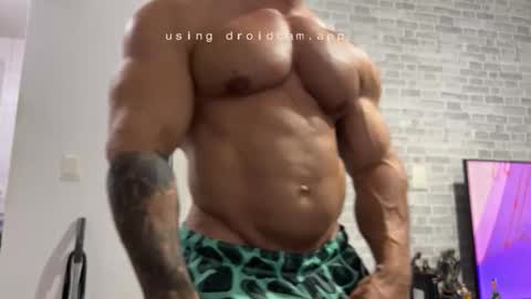 Snapshot of couplemuscle40 chatting on 02.13.26 couplemuscle40 online show from 02.13.26