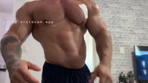 couplemuscle40 online show from 03.05.26
