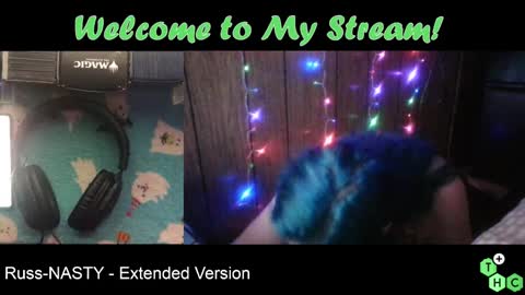 Snapshot of coupleofsinnerz chatting on 10.08.25 coupleofsinnerz online show from 10.08.25