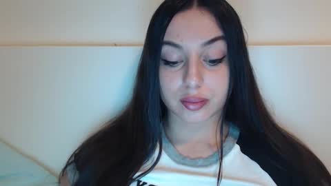 Snapshot of courtney_lux chatting on 12.10.24 Courtney online show from 12.10.24