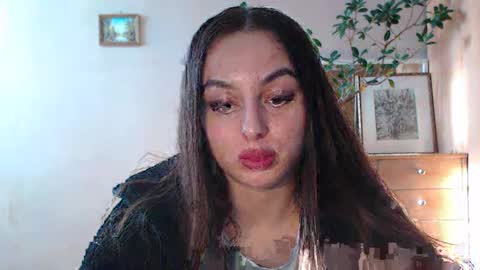 Snapshot of courtney_lux chatting on 01.27.25 Courtney online show from 01.27.25