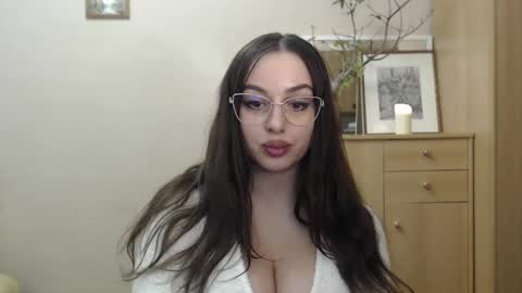 Snapshot of courtney_lux chatting on 03.02.25 Courtney online show from 03.02.25