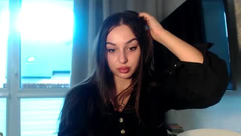 Courtney online show from 10.07.25