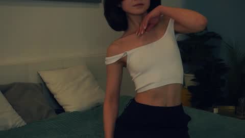 Yui online show from 02.01.25