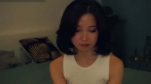 Yui online show from 02.08.25