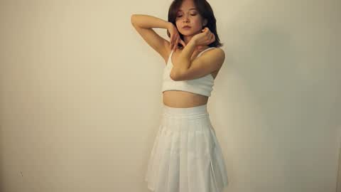 Yui online show from 02.15.25