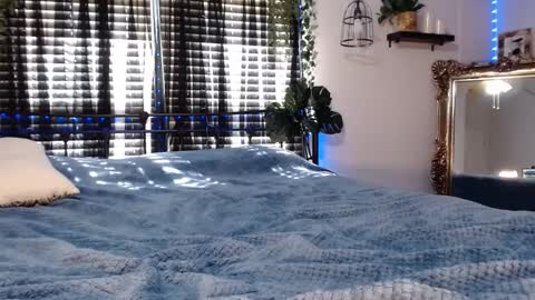 Snapshot of cowboyxmilf1 chatting on 09.30.25 CowboyXMilf online show from 09.30.25