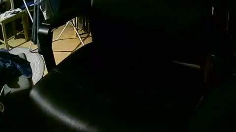 Snapshot of coyote017 chatting on 09.15.25 coyote017 online show from 09.15.25