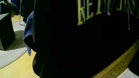 Snapshot of coyote017 chatting on 11.05.25 coyote017 online show from 11.05.25