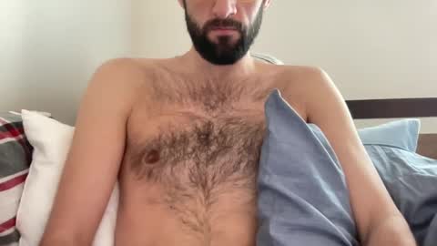 Snapshot of coyotecock9 chatting on 01.04.25 coyotecock9 online show from 01.04.25