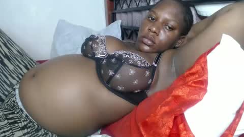 Erykah online show from 10.14.25