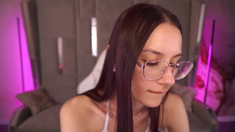 cozymell online show from 03.11.25