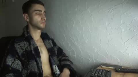 Snapshot of crazy_boy_not_melstroy chatting on 12.15.24 crazy online show from 12.15.24