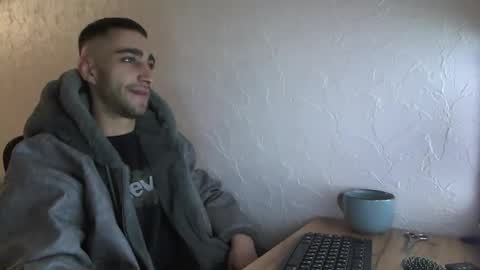 Snapshot of crazy_boy_not_melstroy chatting on 12.18.24 crazy online show from 12.18.24