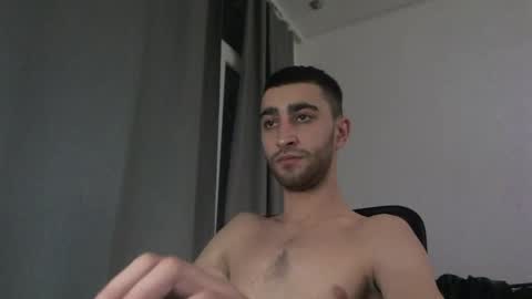 Snapshot of crazy_boy_not_melstroy chatting on 01.03.25 crazy online show from 01.03.25