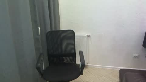 Snapshot of crazy_boy_not_melstroy chatting on 01.04.25 crazy online show from 01.04.25