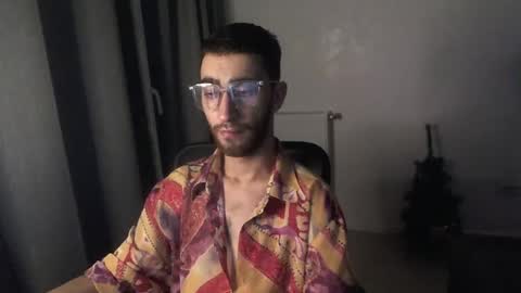 Snapshot of crazy_boy_not_melstroy chatting on 01.10.25 crazy online show from 01.10.25