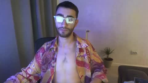 Snapshot of crazy_boy_not_melstroy chatting on 01.13.25 crazy online show from 01.13.25