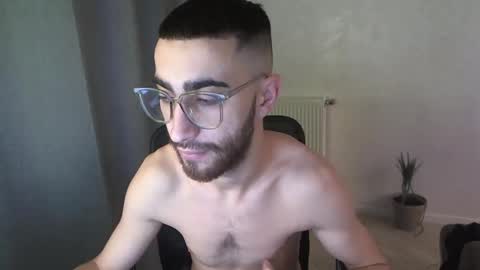 Snapshot of crazy_boy_not_melstroy chatting on 01.15.25 crazy online show from 01.15.25