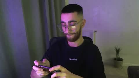 Snapshot of crazy_boy_not_melstroy chatting on 01.15.25 crazy online show from 01.15.25