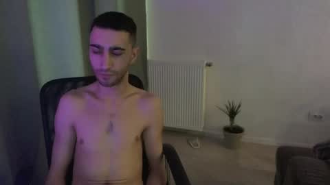 Snapshot of crazy_boy_not_melstroy chatting on 01.23.25 crazy online show from 01.23.25