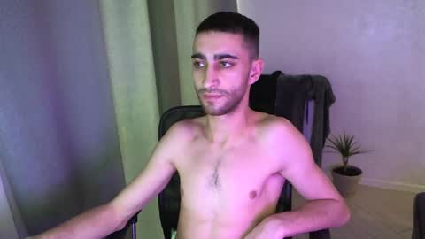 Snapshot of crazy_boy_not_melstroy chatting on 01.25.25 crazy online show from 01.25.25