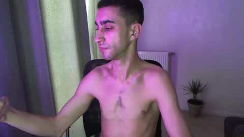 Snapshot of crazy_boy_not_melstroy chatting on 01.30.25 crazy online show from 01.30.25