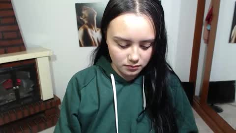 crazy_daniela online show from 09.12.25