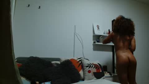 crazy sweetie online show from 04.13.26