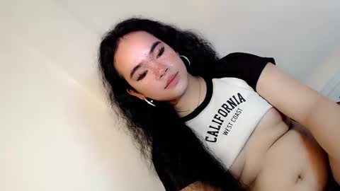 Hot Ayisha online show from 01.01.25