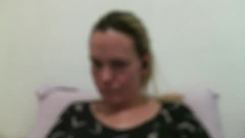 Snapshot of crazyanny chatting on 02.16.25 Anny online show from 02.16.25