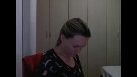 Snapshot of crazyanny chatting on 02.21.25 Anny online show from 02.21.25