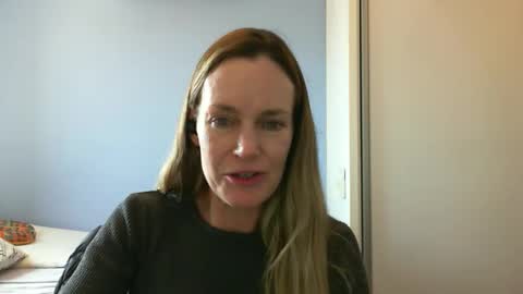 Snapshot of crazyanny chatting on 09.10.25 Anny online show from 09.10.25