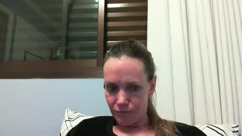 Snapshot of crazyanny chatting on 09.14.25 Anny online show from 09.14.25