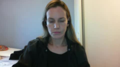 Snapshot of crazyanny chatting on 10.02.25 Anny online show from 10.02.25