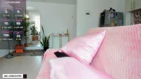 Snapshot of crazydollforsex chatting on 10.30.25 crazydollforsex online show from 10.30.25