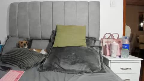 Snapshot of crazygirlsweet chatting on 10.24.25 LAURA online show from 10.24.25