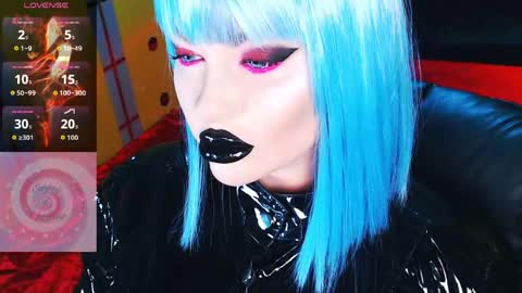 Roxy online show from 04.12.26