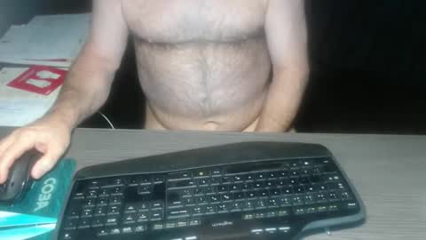 Creamormilk online show from 11.15.25