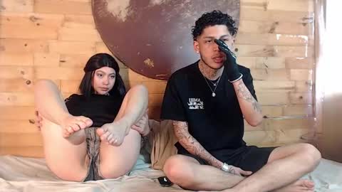  CAMILA Y SEBASTIAN online show from 02.02.25