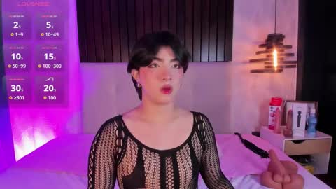 creamy_angelo online show from 11.30.25