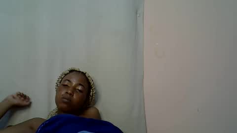 Creamy online show from 09.11.25