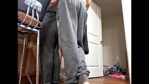 Snapshot of creamydilf11 chatting on 11.21.25 creamydilf11 online show from 11.21.25