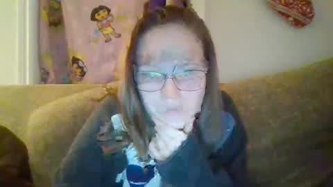 Snapshot of creamymilfcookies chatting on 12.02.24 SweetPetite Milf online show from 12.02.24