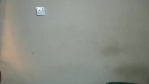 creamyxmuffin online show from 09.26.25