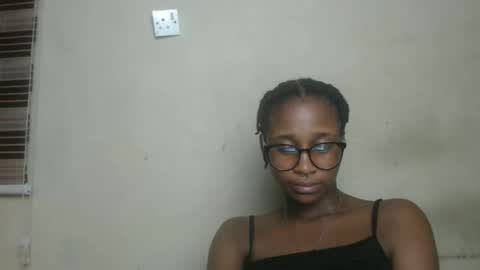 creamyxmuffin online show from 09.26.25